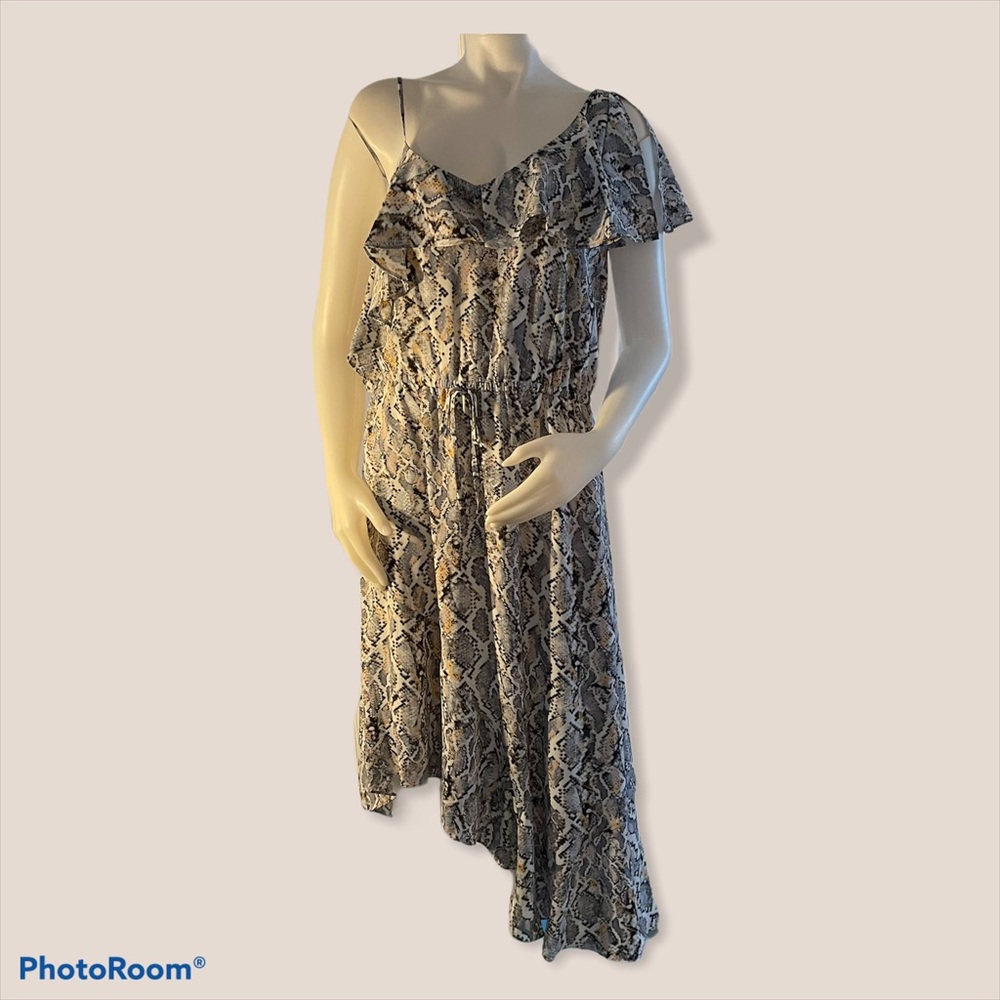 Vince Camuto Asymmetrical Georgette Dress